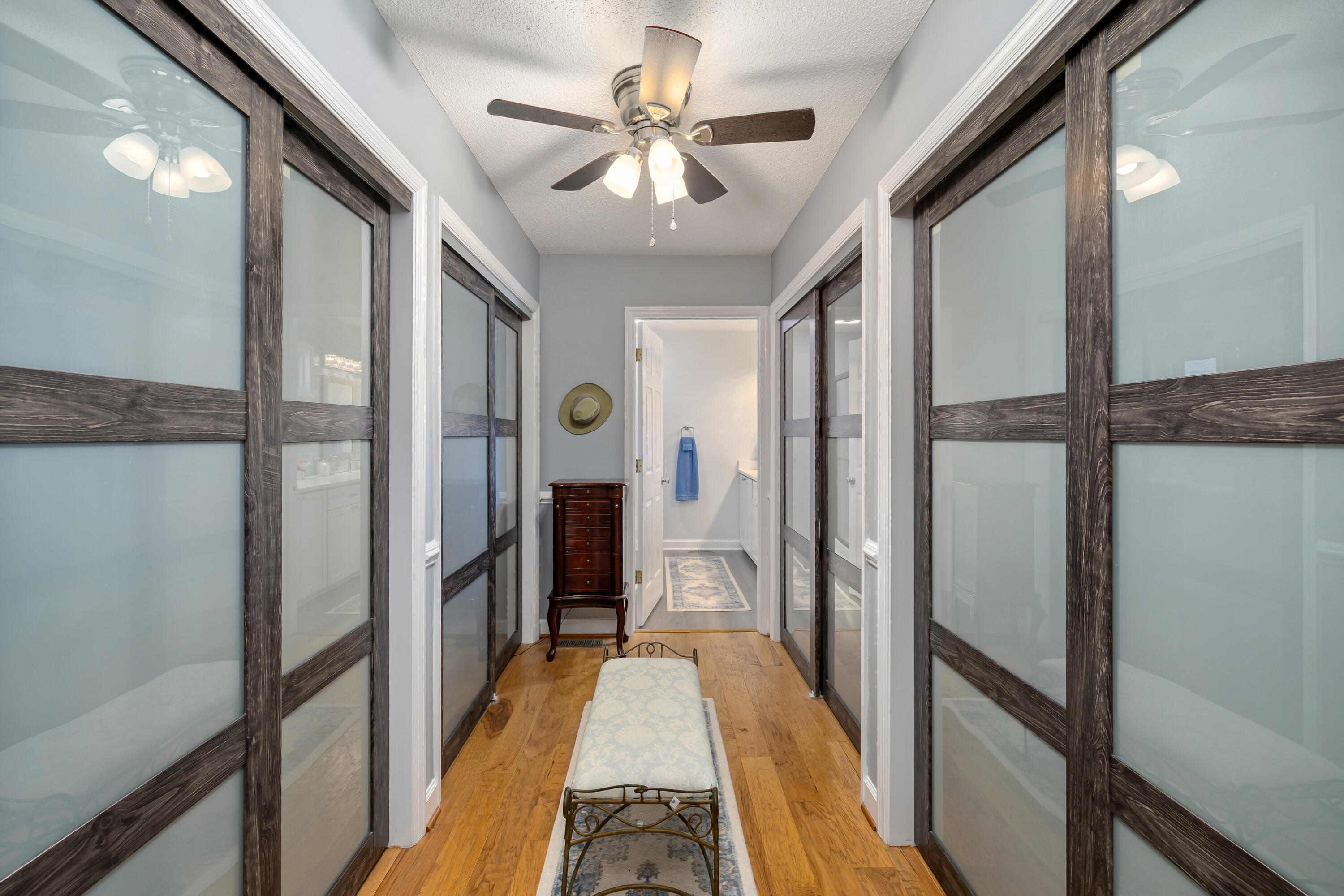 104 Oakview Circle Manning, SC 29102 - Photo 42 of 79 PRIMARY CLOSETS