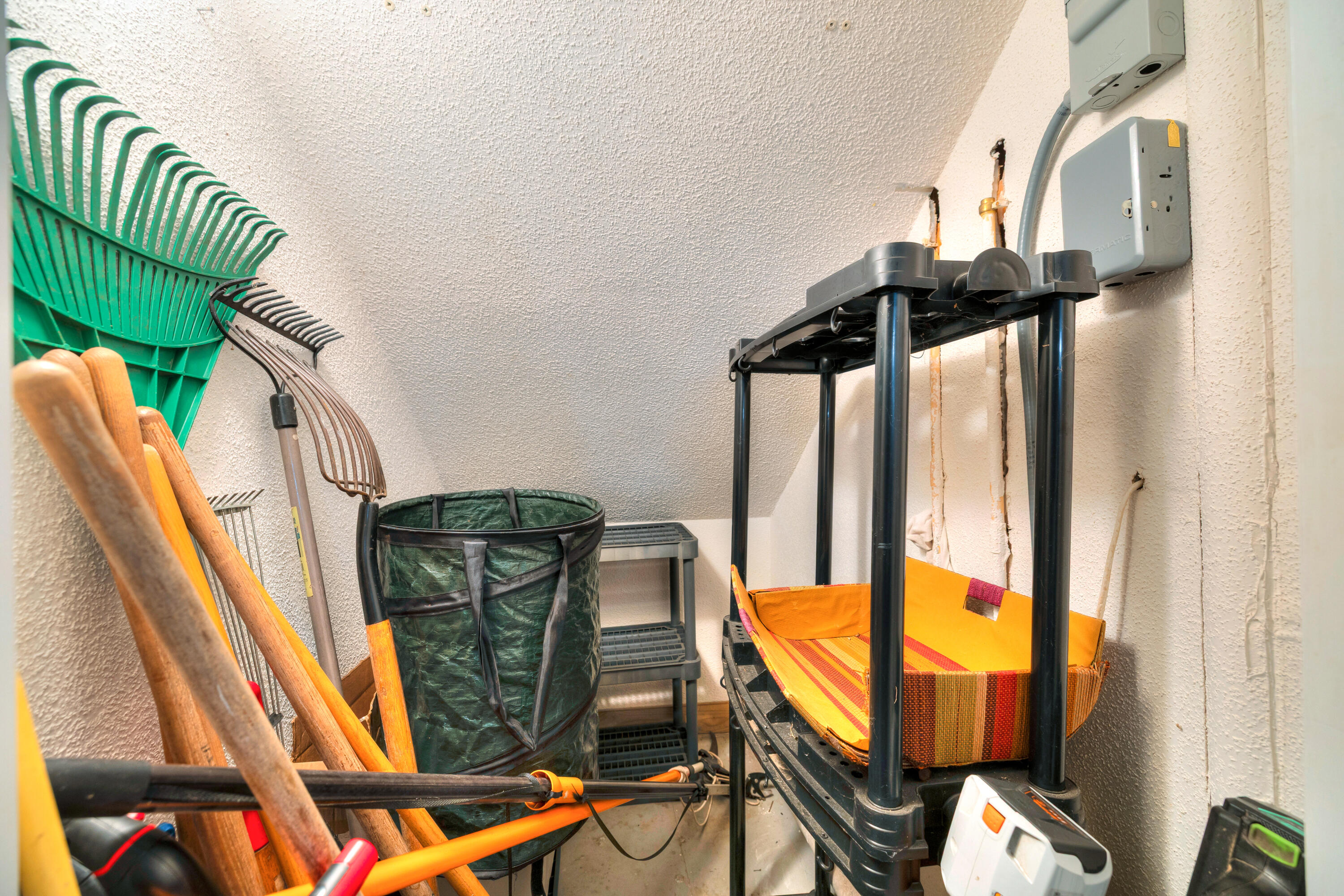 104 Oakview Circle Manning, SC 29102 - Photo 53 of 79 STORAGE ROOM
