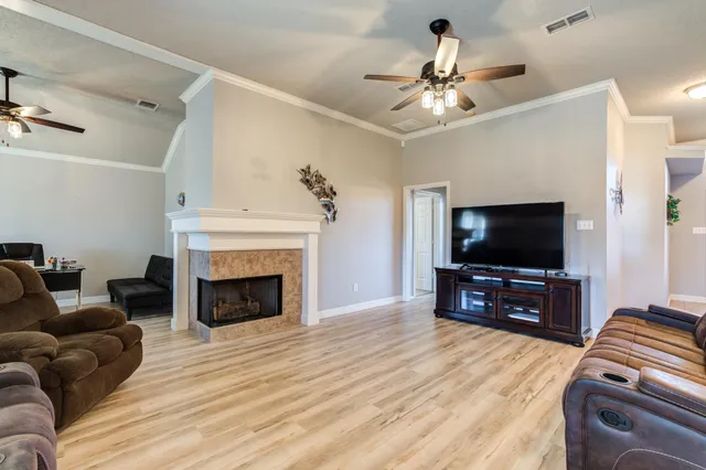$265,000 | 1004 Oshkosh Avenue, Lubbock, TX 79416