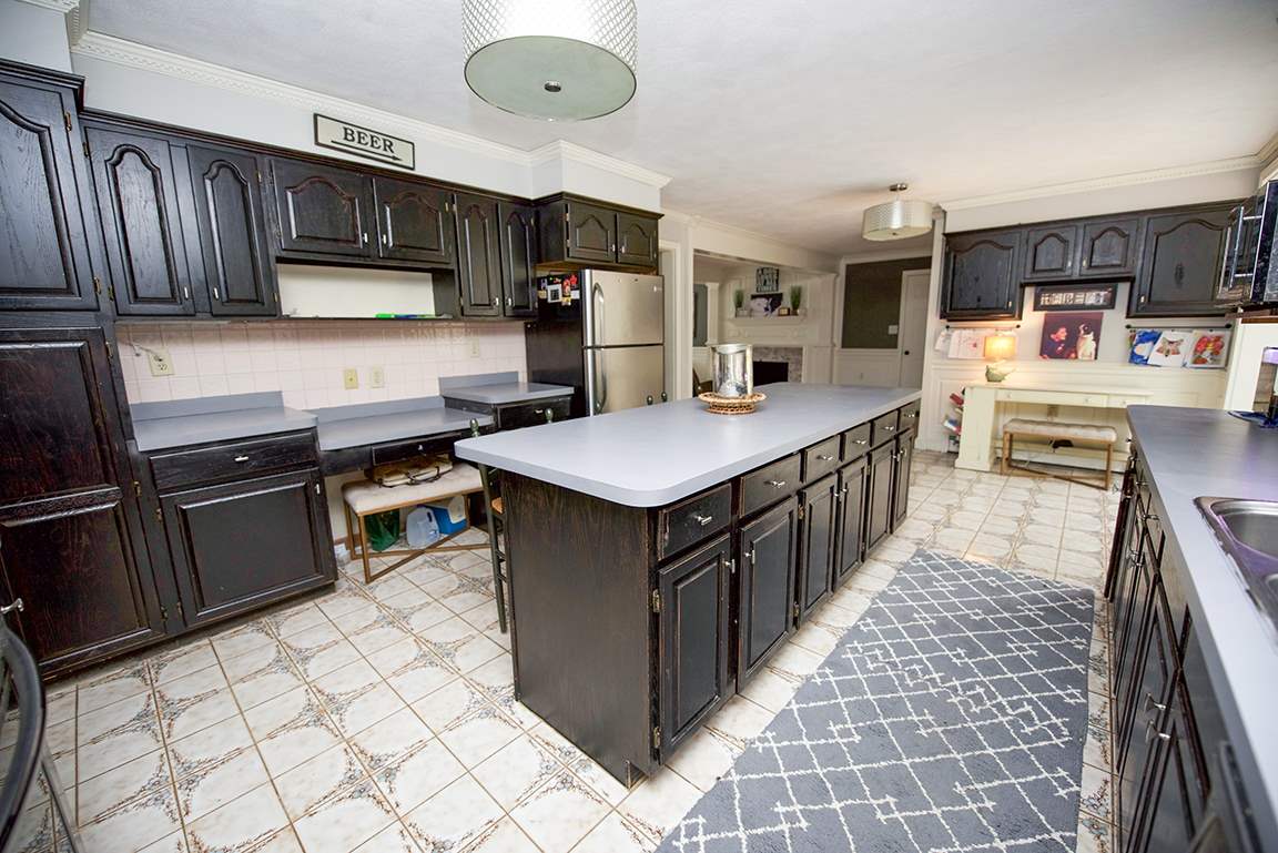 2 Brendan Road Atkinson, NH 03811 - Photo 11 of 40
