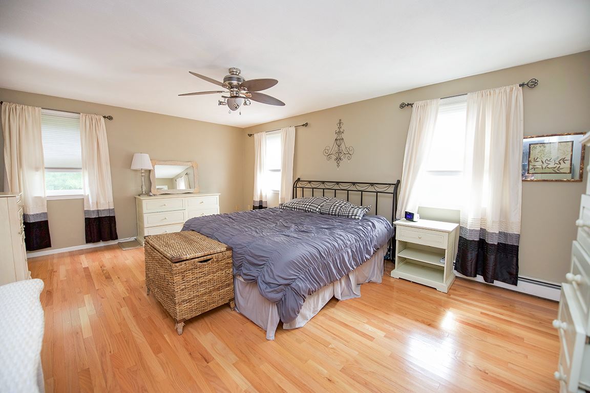 2 Brendan Road Atkinson, NH 03811 - Photo 22 of 40