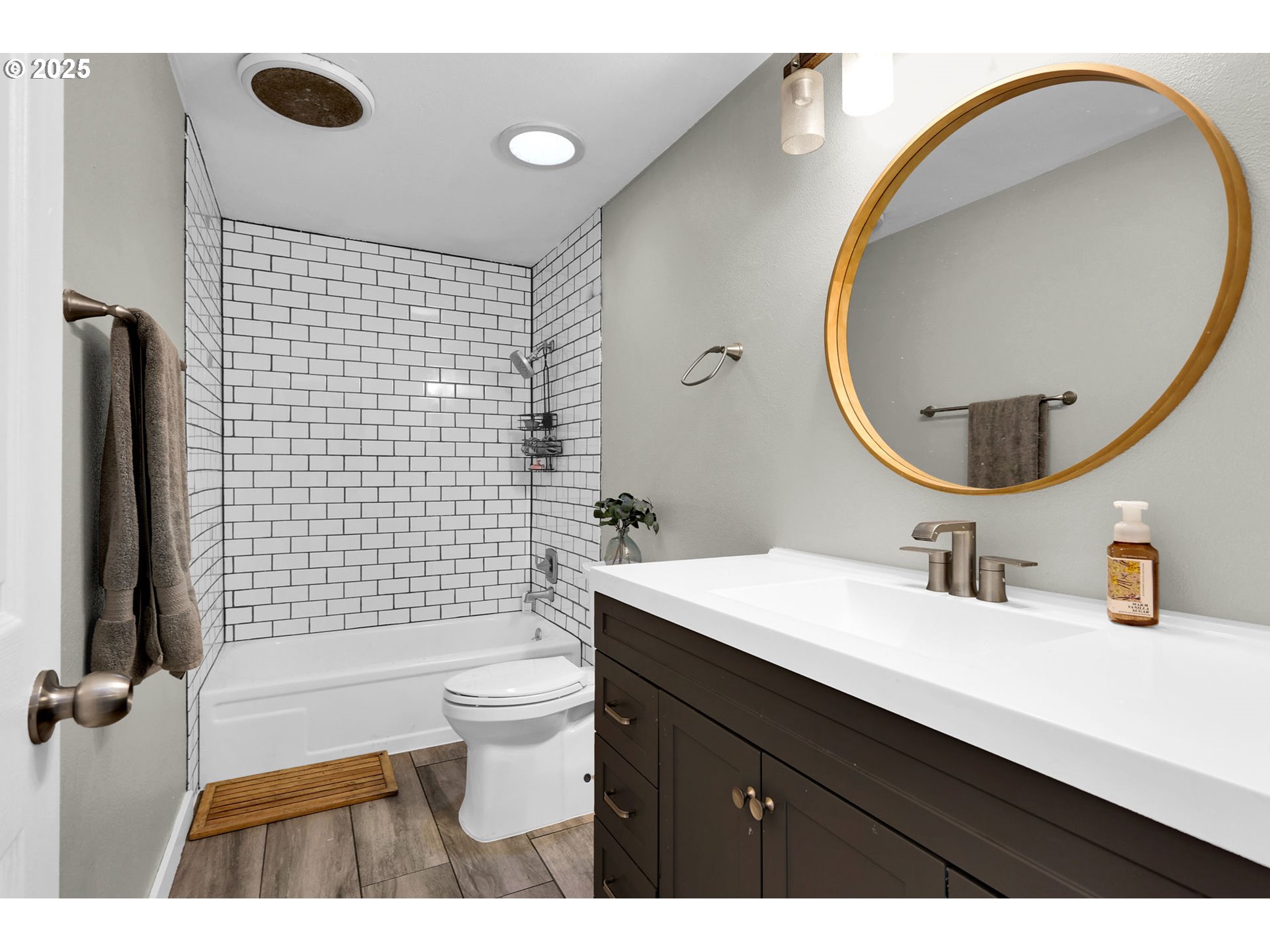 4582 Liberty Street Eugene, OR 97402 - Photo 17 of 29