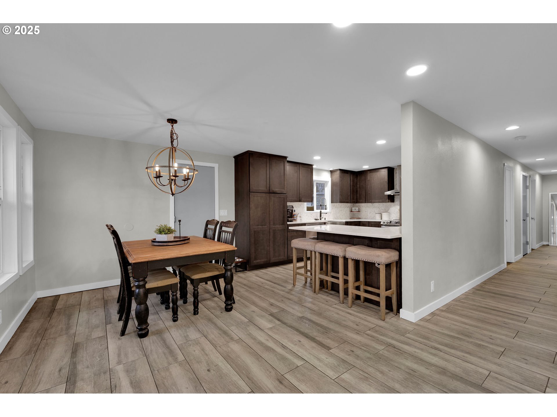 4582 Liberty Street Eugene, OR 97402 - Photo 7 of 29