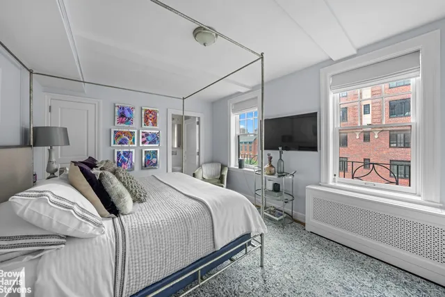 $4,925,000 | 32 Washington Square West, Unit 14E | Greenwich Village