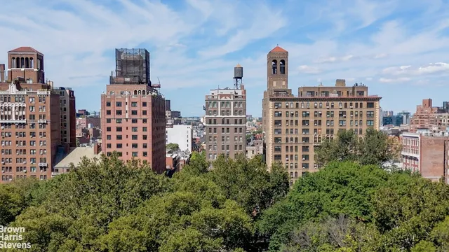 $4,925,000 | 32 Washington Square West, Unit 14E | Greenwich Village
