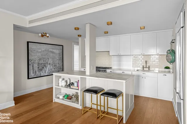 $4,925,000 | 32 Washington Square West, Unit 14E | Greenwich Village