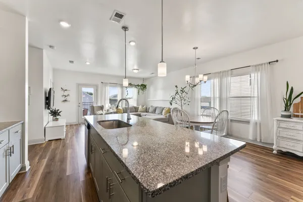 $294,000 | 811 Arrington Way, Columbia, TN 38401