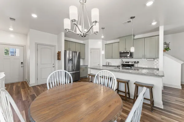 $294,000 | 811 Arrington Way, Columbia, TN 38401