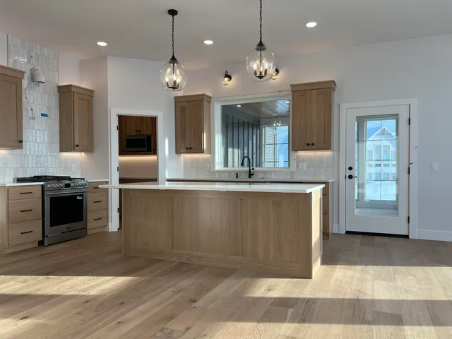 $1,159,900 | 6615 Kades Forge, Sun Prairie, WI 53590