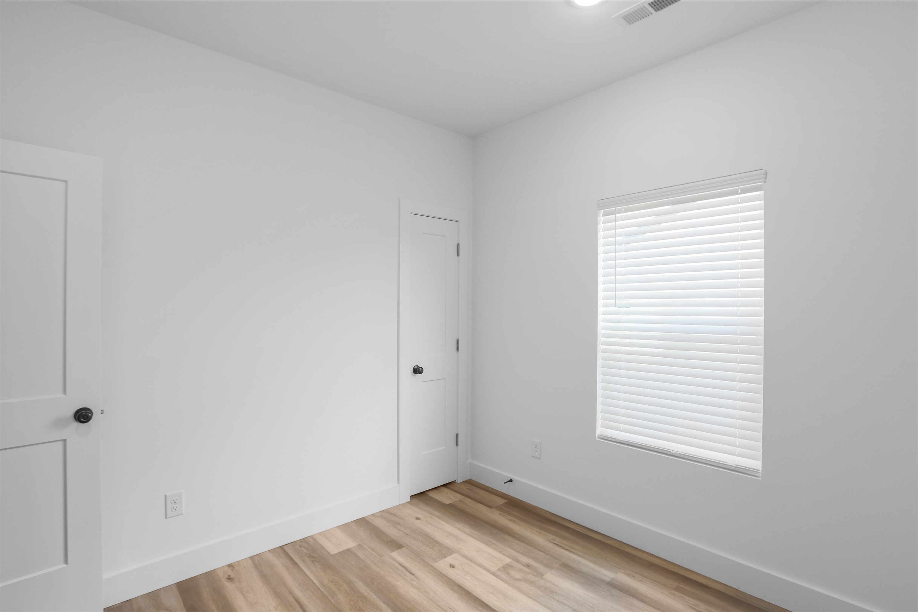 211 R C Thompson Road Chesnee, SC 29323 - Photo 6 of 33 Gallery Image 6