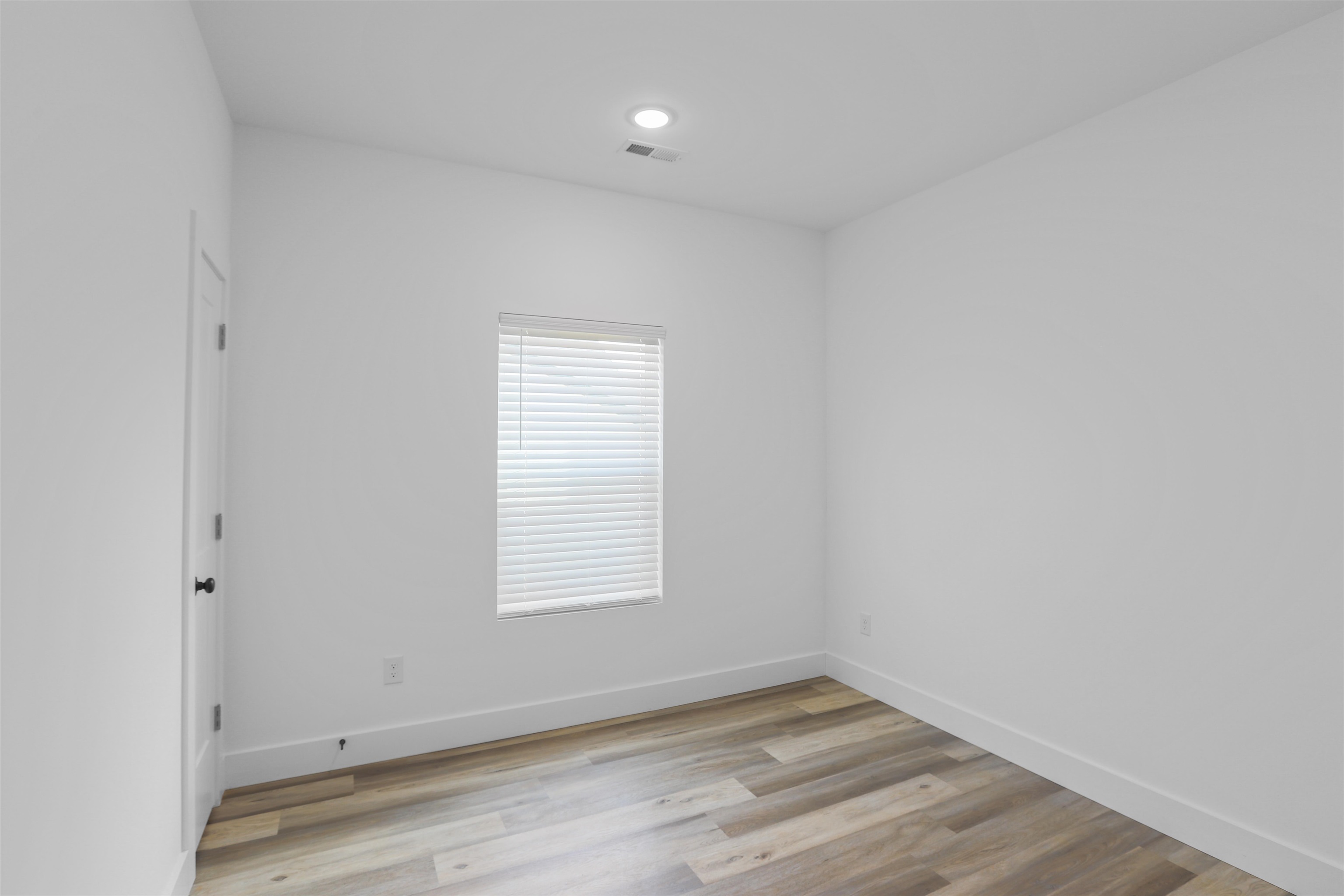 211 R C Thompson Road Chesnee, SC 29323 - Photo 7 of 33 Gallery Image 7