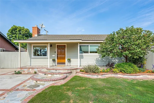 front view of house with a yard