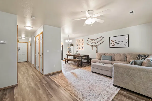 $625,000 | 10725 East Broadway Avenue, Spokane Valley, WA 99206