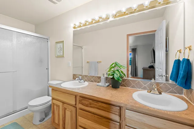 $625,000 | 10725 East Broadway Avenue, Spokane Valley, WA 99206