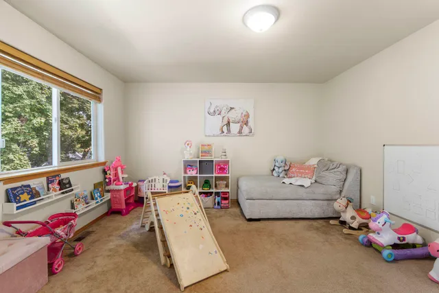 $625,000 | 10725 East Broadway Avenue, Spokane Valley, WA 99206