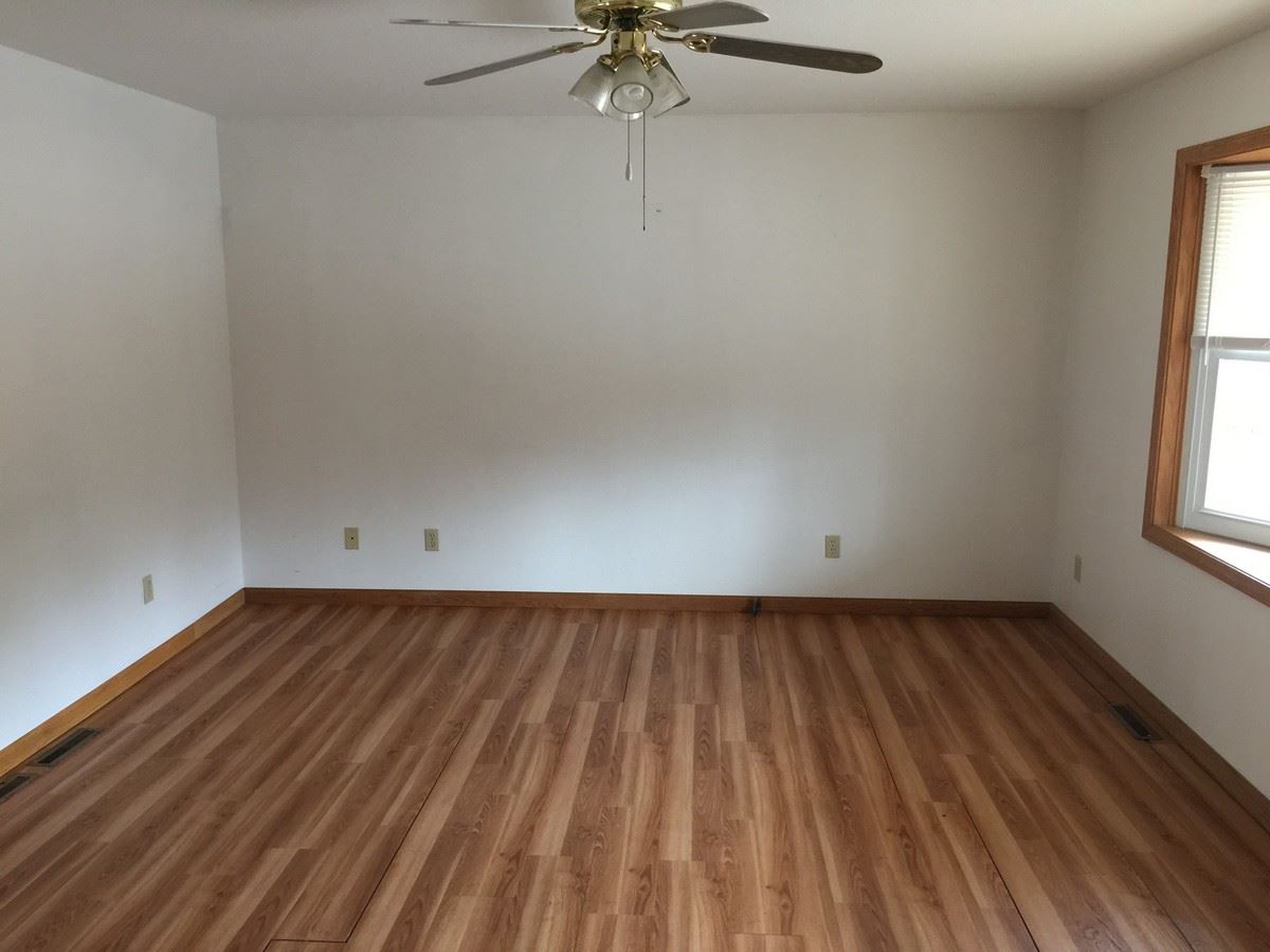 4895 Oslund Road Mancelona, MI 49659 - Photo 11 of 26 1835009-10.JPG
