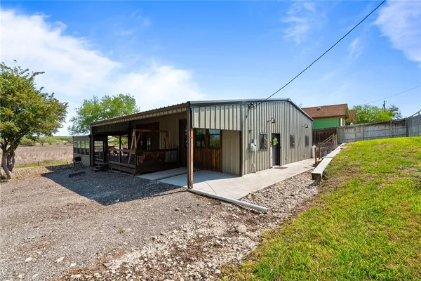 $1,900 | 168 Cenesia Drive, Sandia, TX 78383