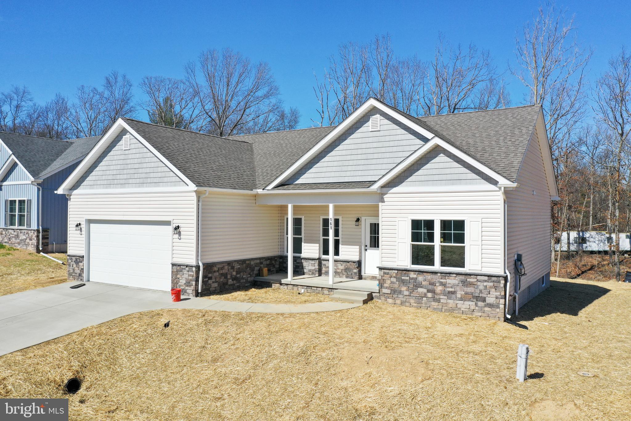 17 Larimar Lane Inwood, WV 25428 - Photo 2 of 28 Photo Similar