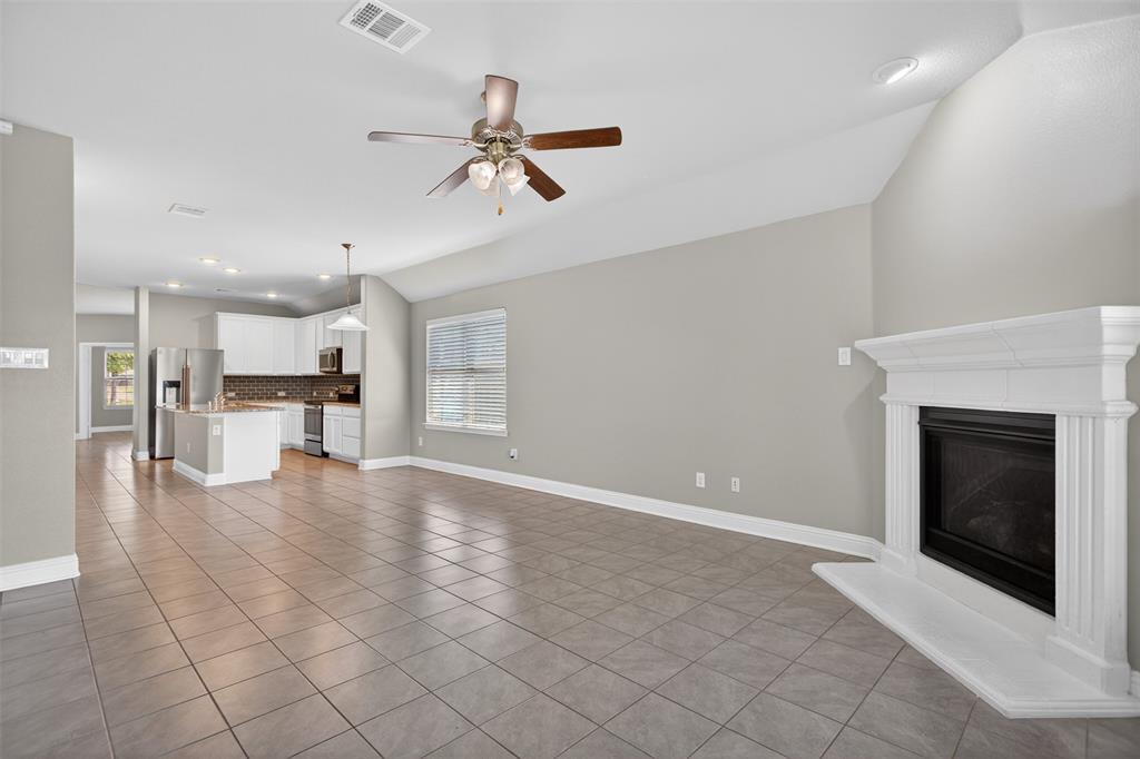 2051 Avondown Road Forney, TX 75126 - Photo 6 of 29