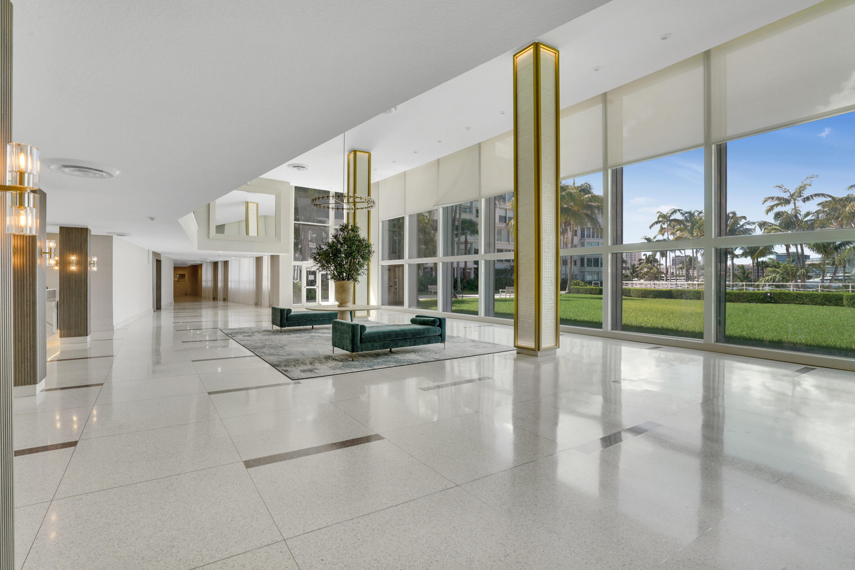 44 Cocoanut Row, Unit 219B Palm Beach, FL 33480 - Photo 31 of 41 44 Cocoanut Row Unit 219B Palm-print-003