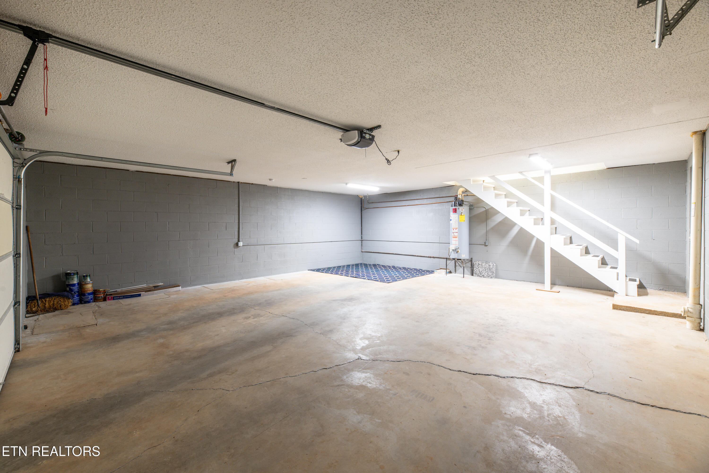 1718 Frank Watts Road Knoxville, TN 37909 - Photo 27 of 31 1718 Frank Watt-22