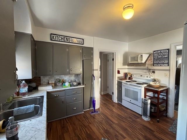 935 Watson Street Ripon, WI 54971 - Photo 18 of 36