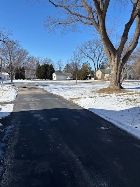 935 Watson Street Ripon, WI 54971 - Photo 8 of 36