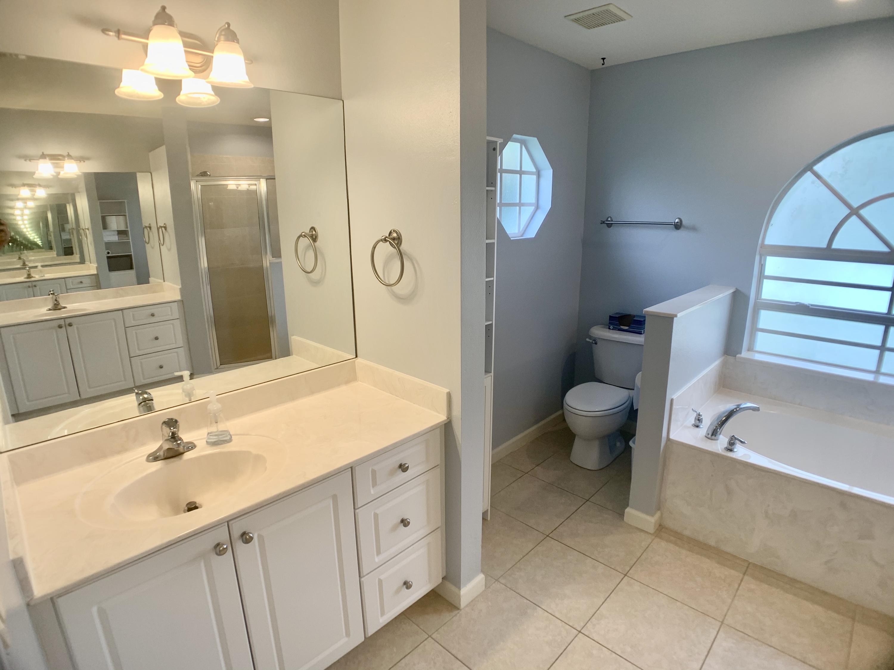 611 Southwest Aster Road Port St. Lucie, FL 34953 - Photo 23 of 40 A24920D3-C45B-4CE5-BECB-4E2E0F2D372E_1_2