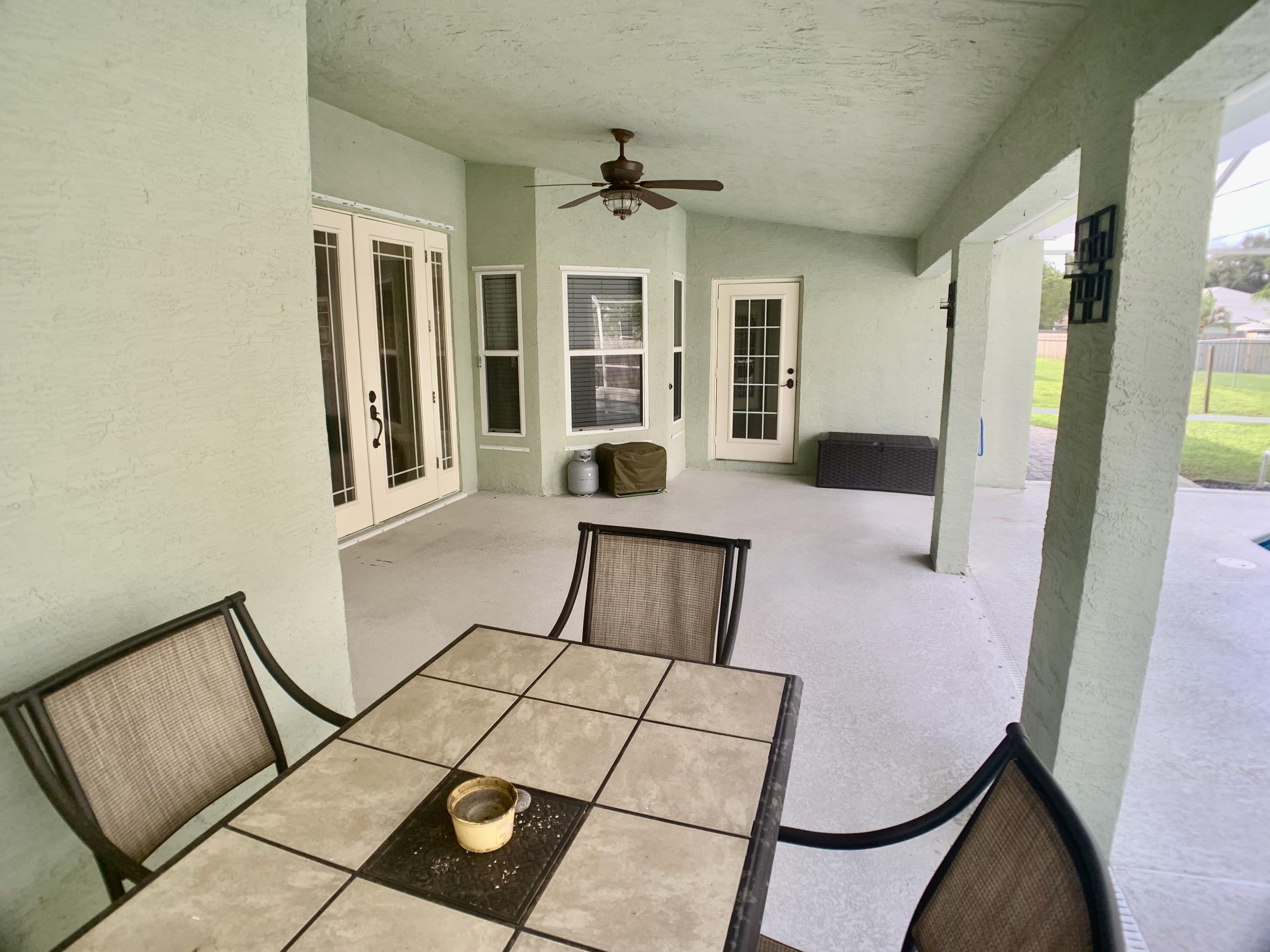 611 Southwest Aster Road Port St. Lucie, FL 34953 - Photo 35 of 40 4060C584-E6F9-4549-BFD4-19FDD9F2BFFD_1_2