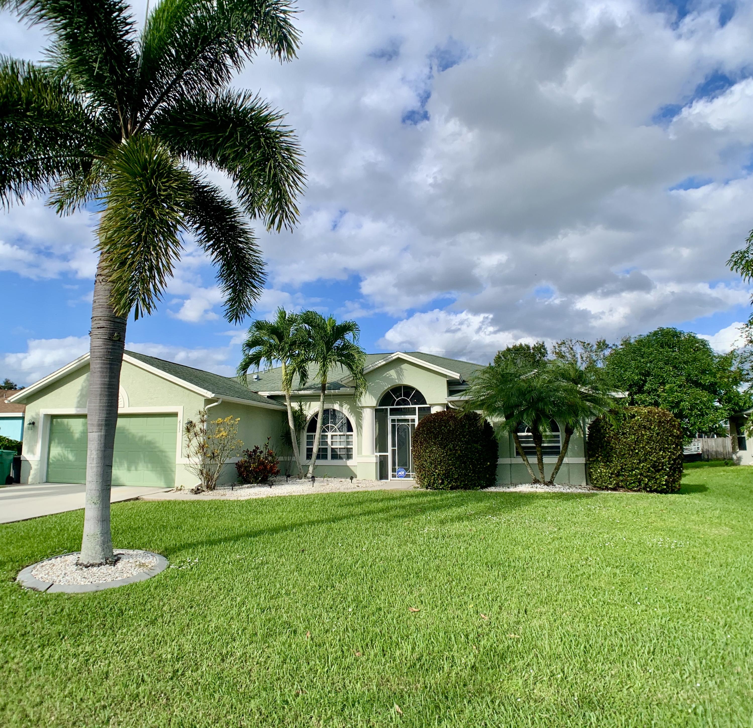 611 Southwest Aster Road Port St. Lucie, FL 34953 - Photo 40 of 40 FB98C069-FD1B-4C17-B105-7B32AACE3A63_1_2