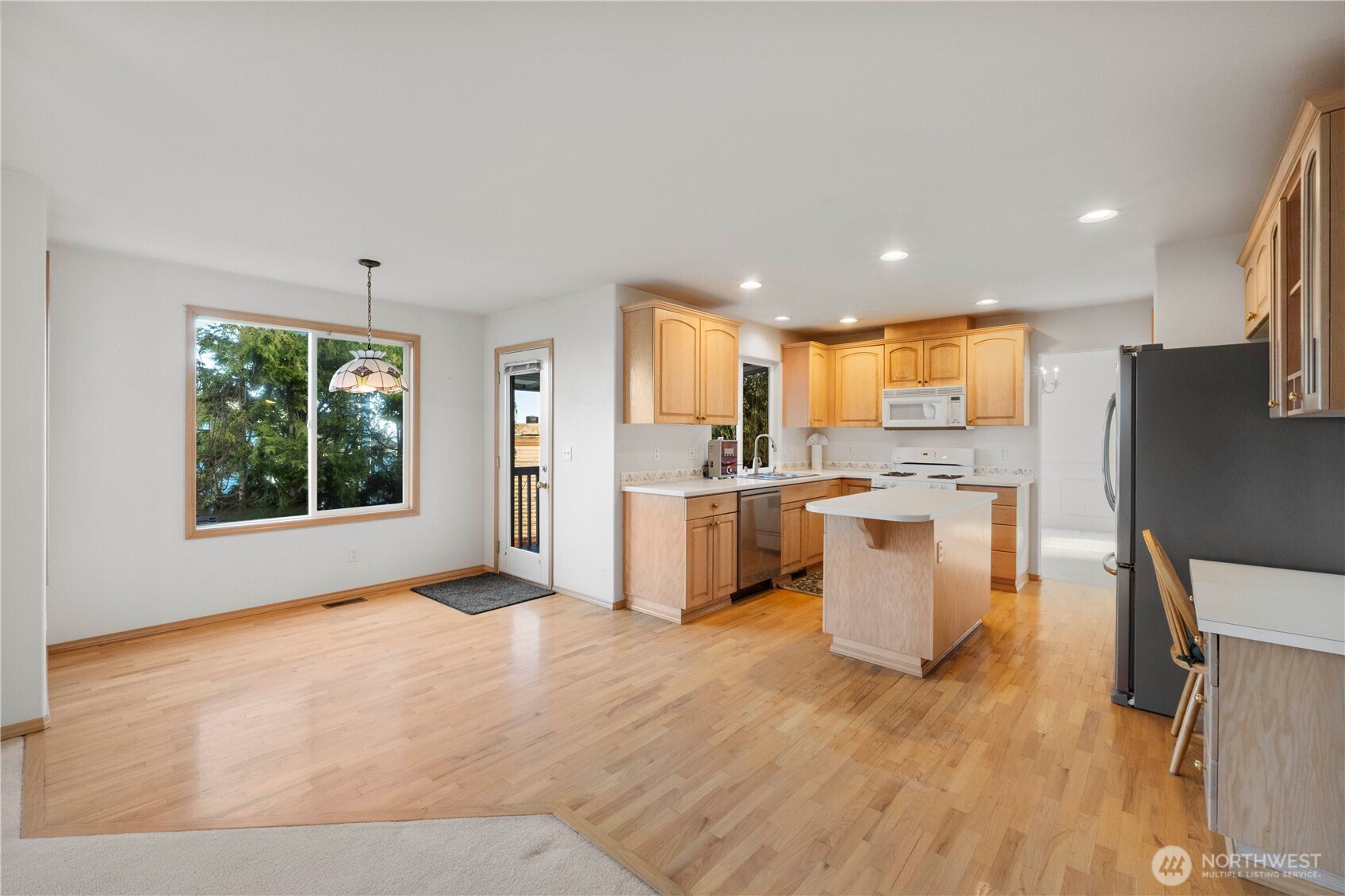 2326 South 280th Place Federal Way, WA 98003 - Photo 17 of 37