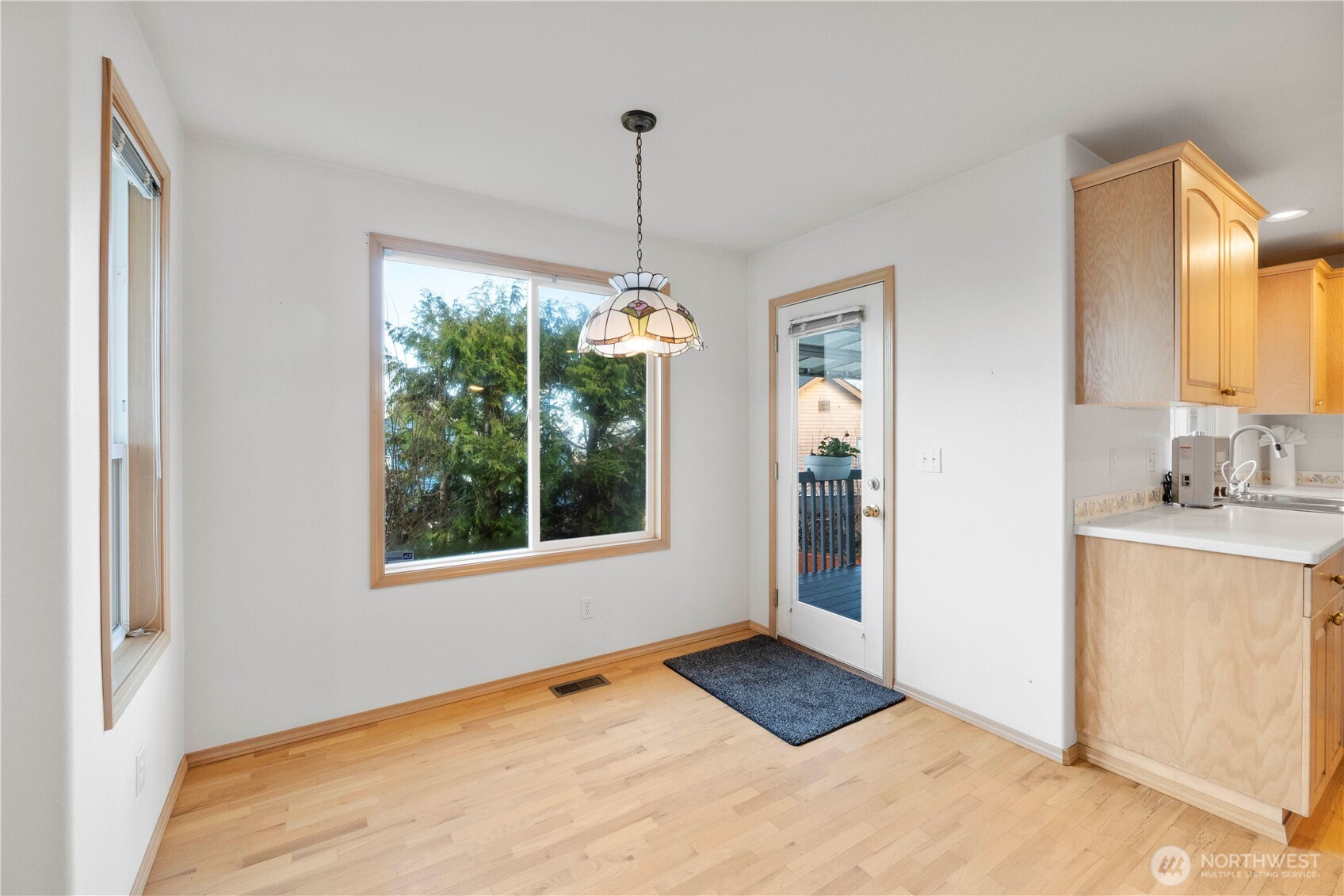 2326 South 280th Place Federal Way, WA 98003 - Photo 19 of 37