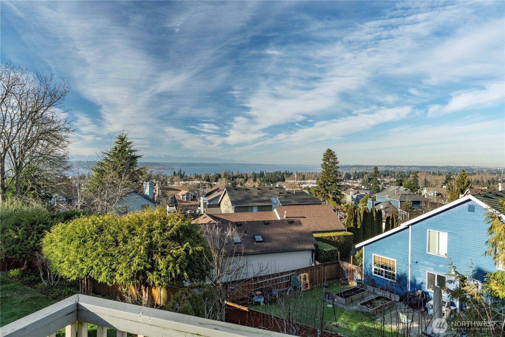 2326 South 280th Place Federal Way, WA 98003 - Photo 2 of 37