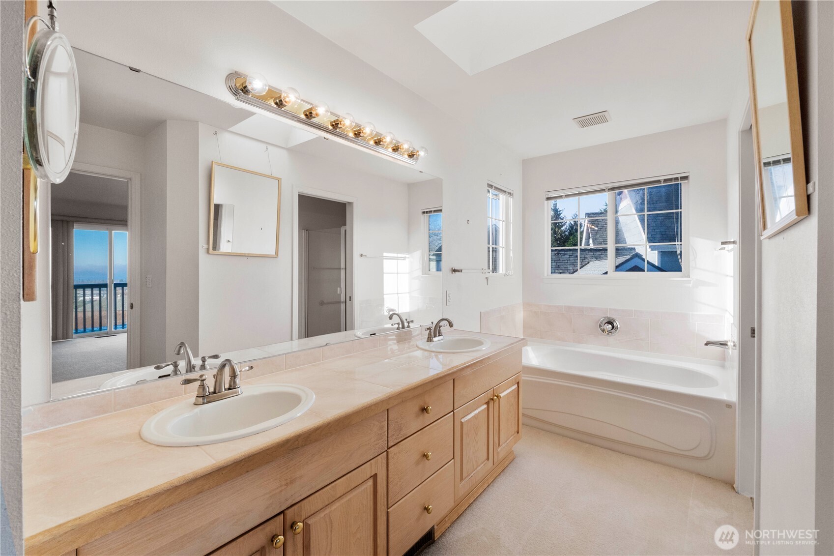 2326 South 280th Place Federal Way, WA 98003 - Photo 23 of 37