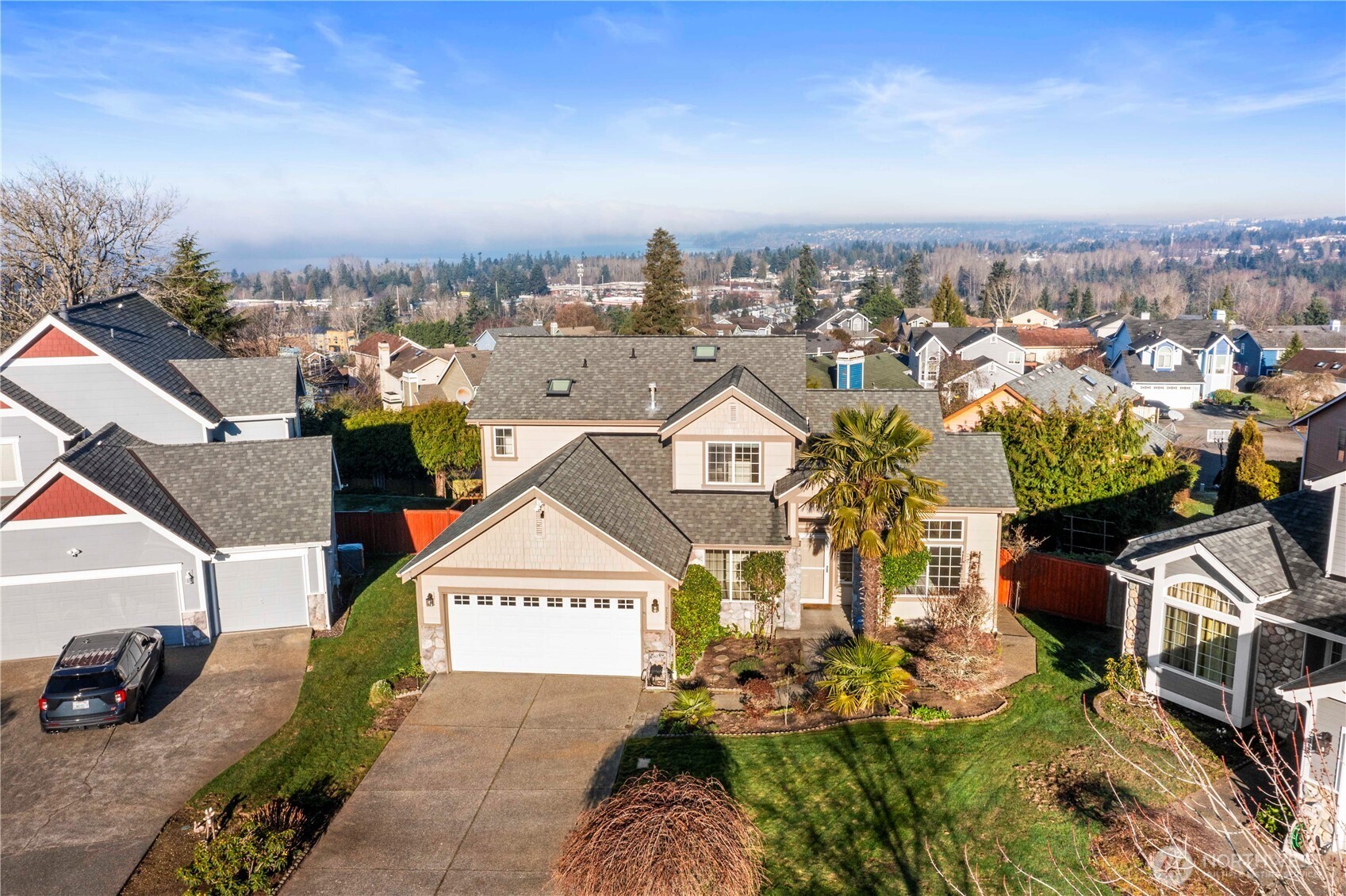 2326 South 280th Place Federal Way, WA 98003 - Photo 3 of 37