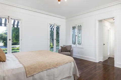 $2,695,000 | 1275 New York Drive, Altadena, CA 91001