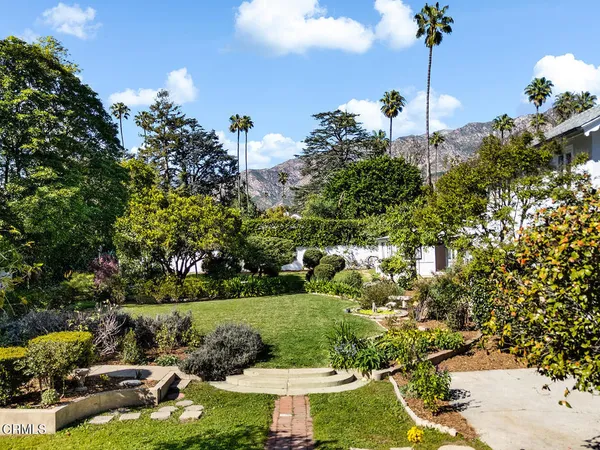 $2,695,000 | 1275 New York Drive, Altadena, CA 91001