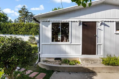 $2,549,000 | 1275 New York Drive, Altadena, CA 91001