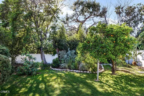 $2,695,000 | 1275 New York Drive, Altadena, CA 91001