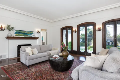 $2,695,000 | 1275 New York Drive, Altadena, CA 91001