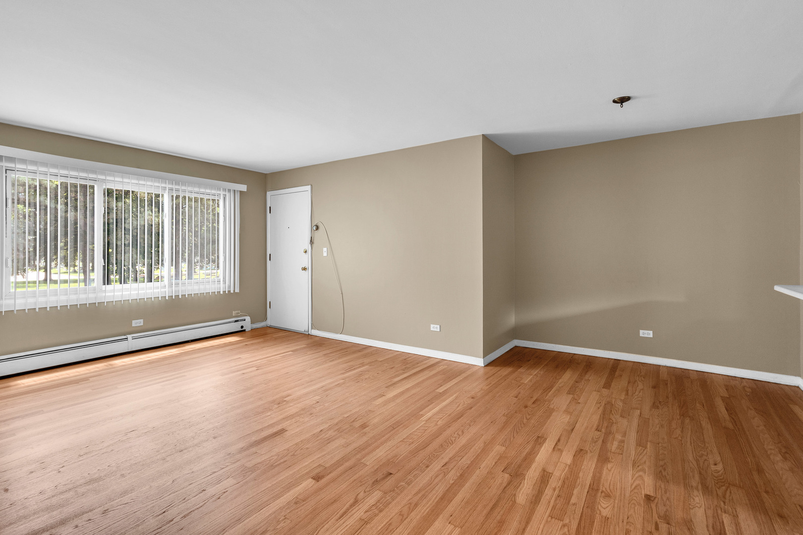 7952 Madison Street, Unit 2E River Forest, IL 60305 - Photo 18 of 25