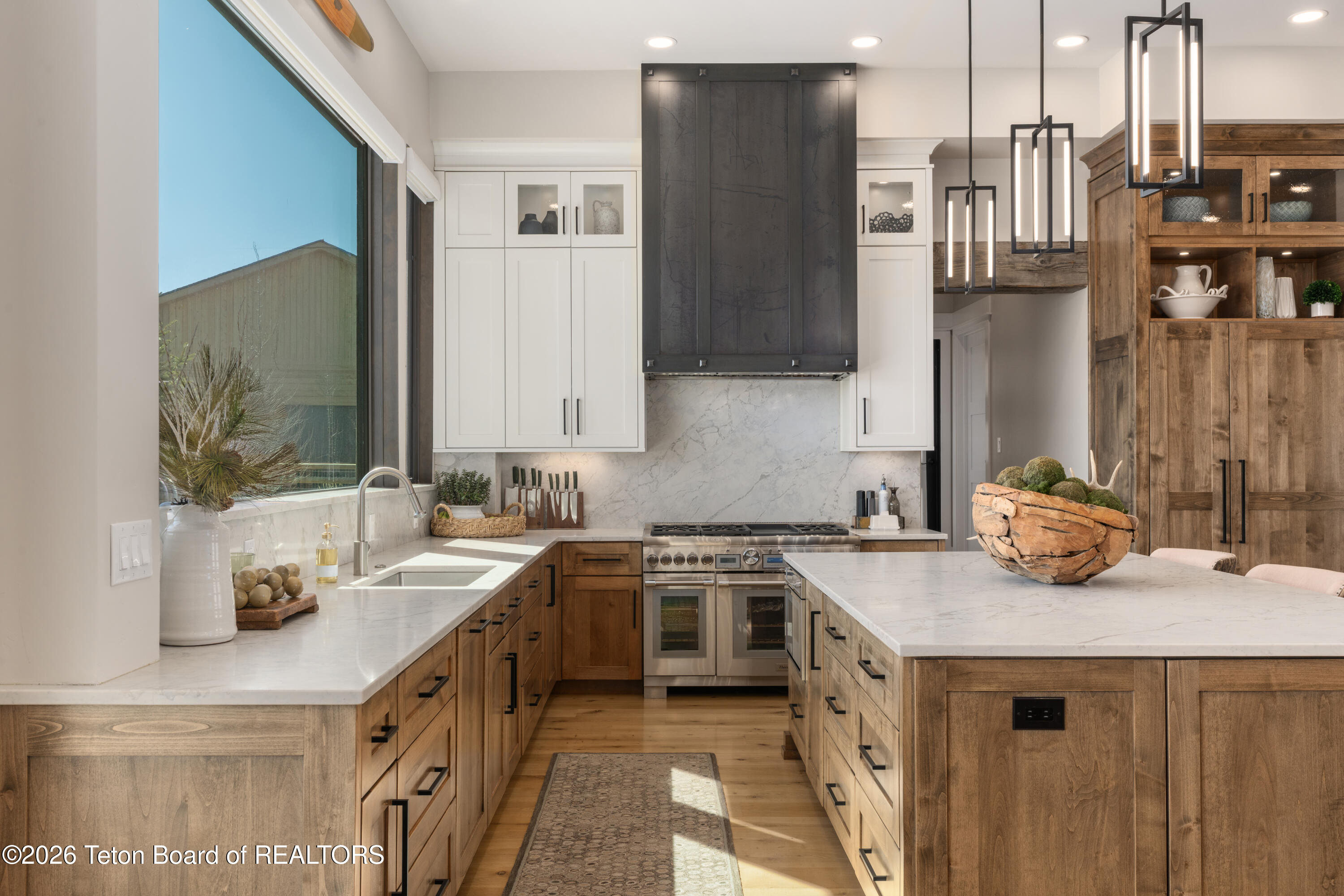 4599 Surprise Valley Road Tetonia, ID 83452 - Photo 7 of 63 Chef's kitchen