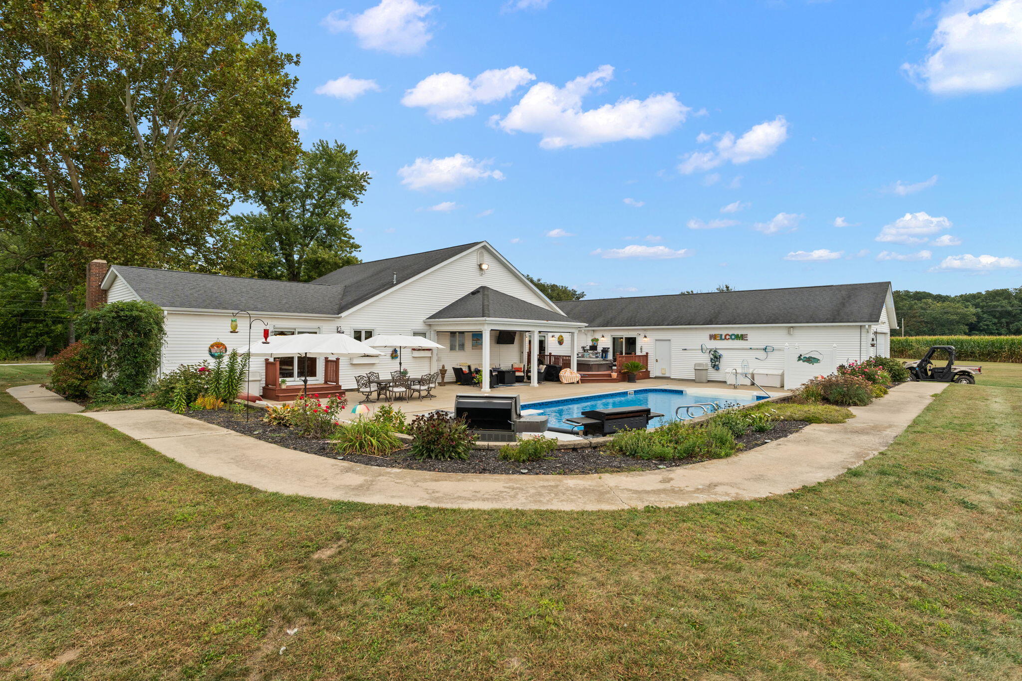 1705 East Lake Kenoyer Road Brook, IN 47922 - Photo 54 of 81 2048x1365