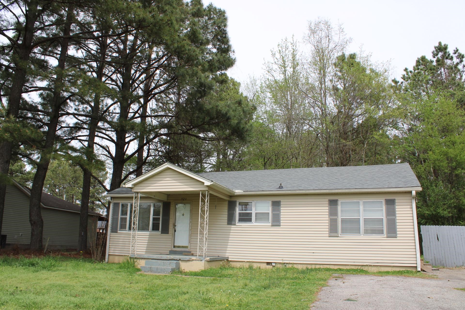 920 American Way Ripley, TN 38063 - Photo 1 of 18 front view of a house with a yard
