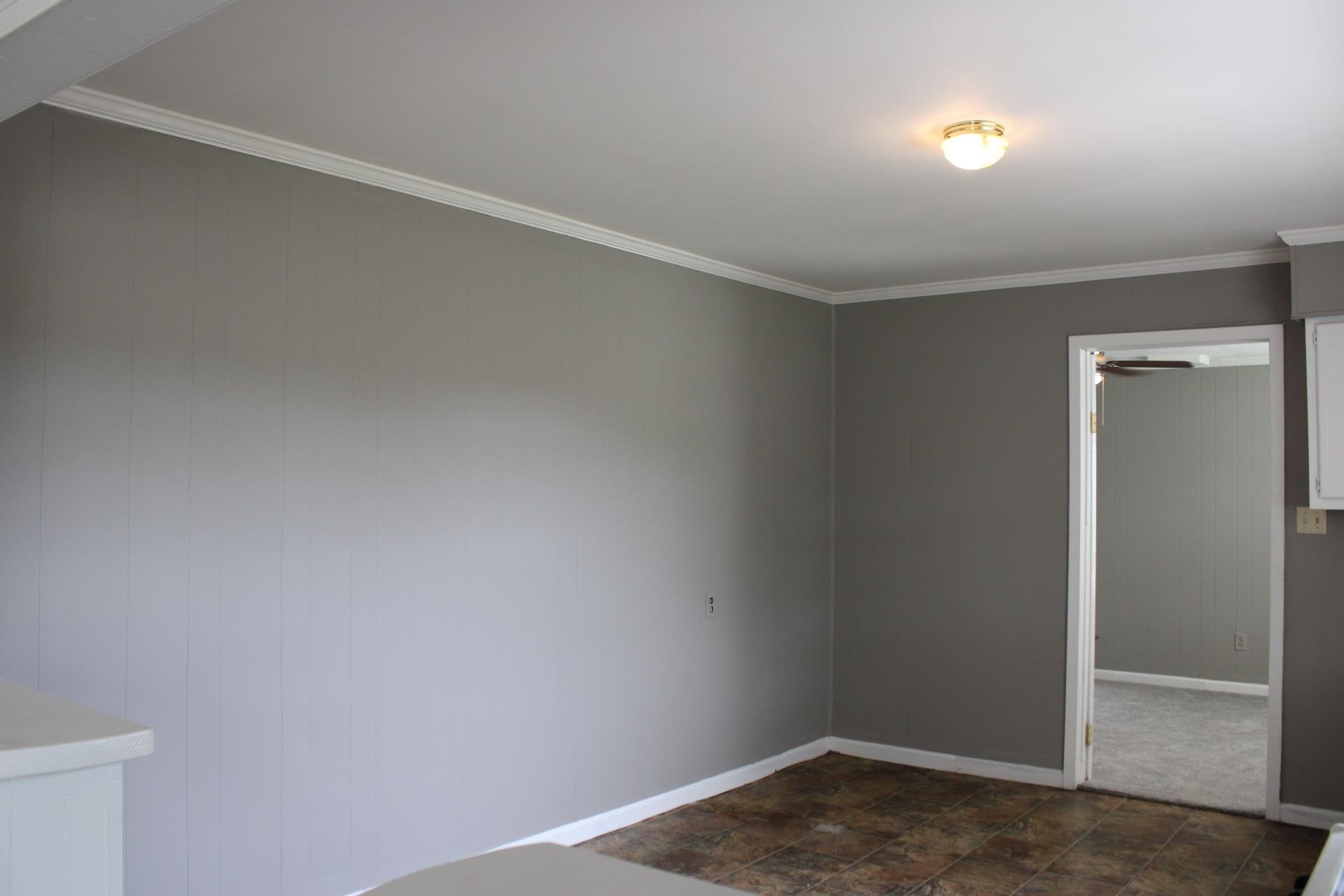 920 American Way Ripley, TN 38063 - Photo 10 of 18 an empty room with a workbench