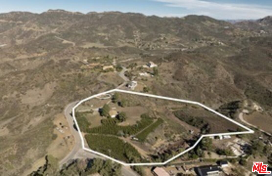 1634 Decker Canyon Malibu, CA 90265 - Photo 10 of 12 a view of fountain in the back