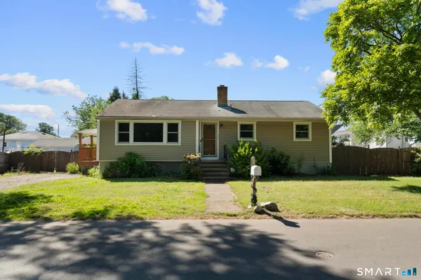 $450,000 | 215 Wellington Street, Stratford, CT 06615