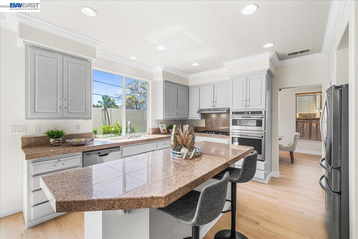 368 Riesling Court Fremont, CA 94539 - Photo 10 of 71
