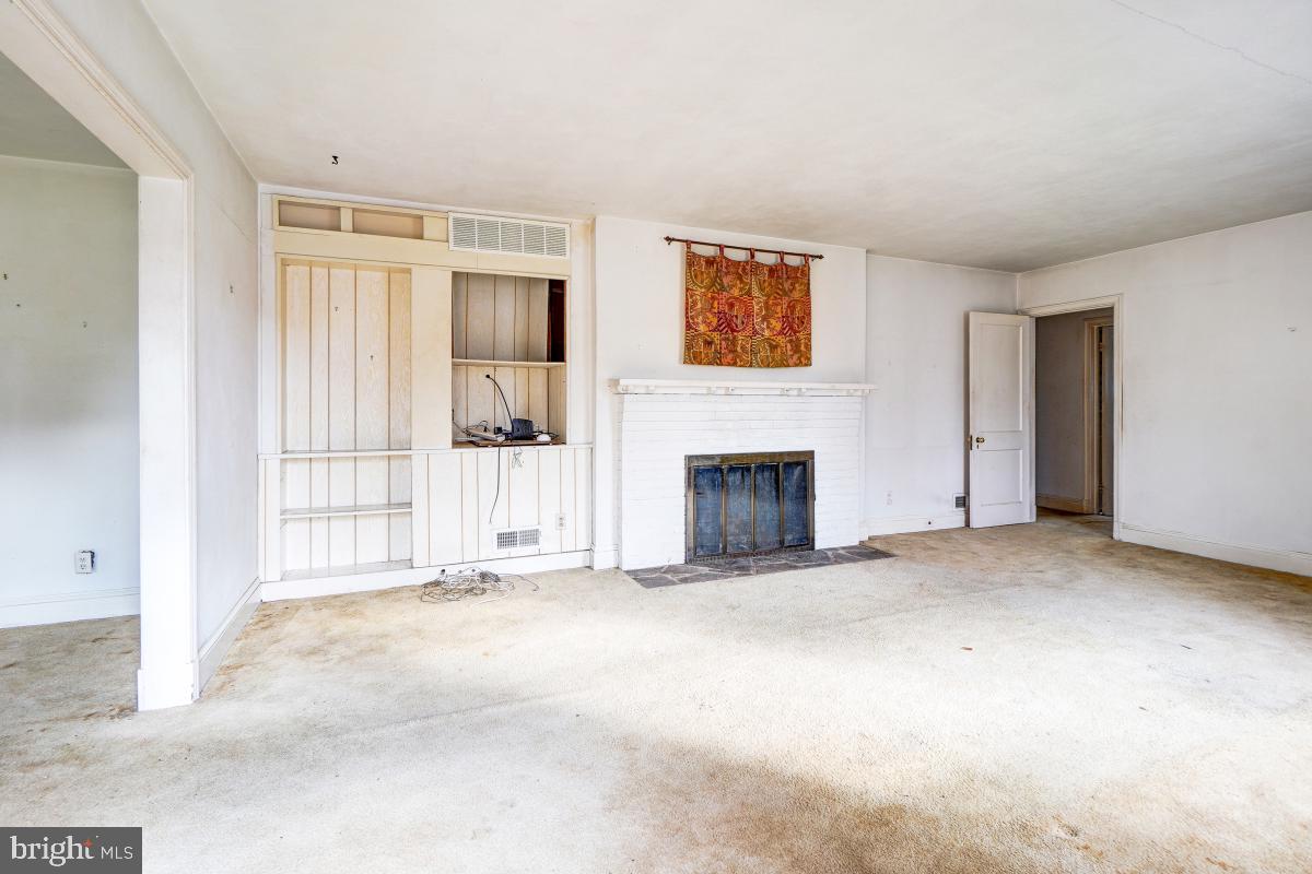 15 Ridge Road Severna Park, MD 21146 - Photo 3 of 40