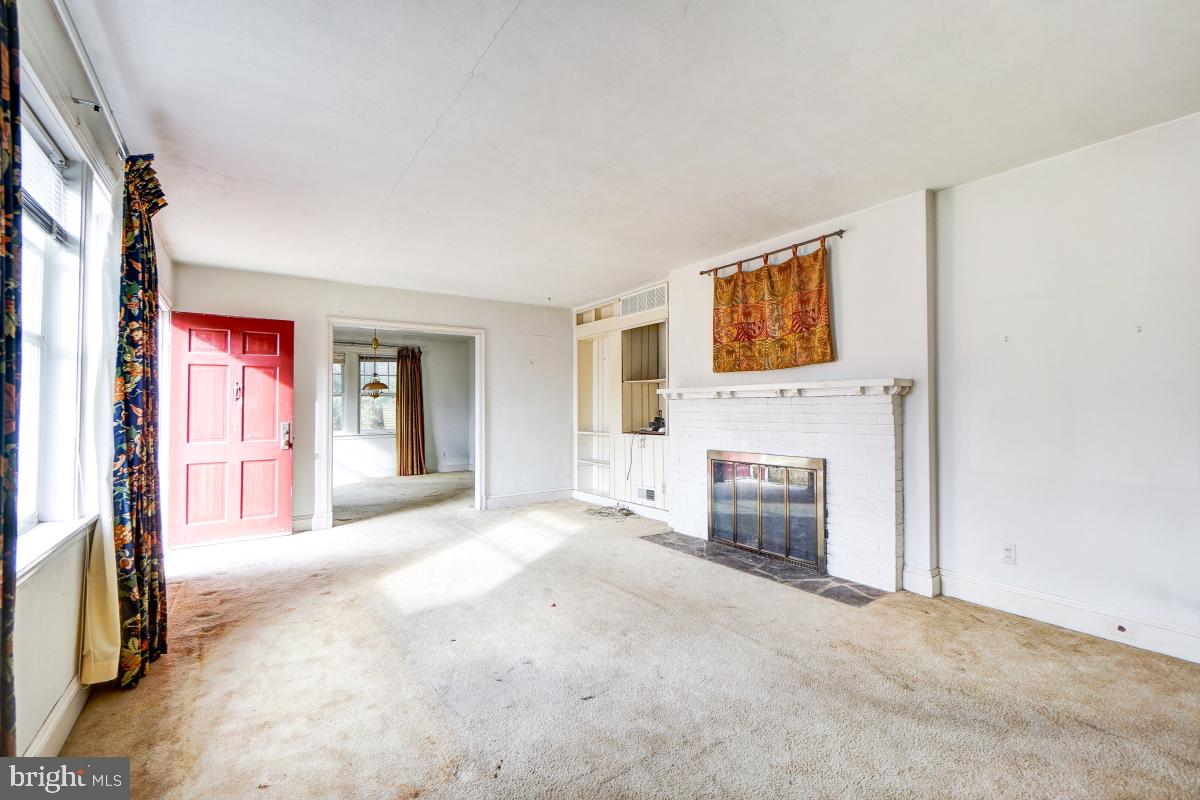 15 Ridge Road Severna Park, MD 21146 - Photo 4 of 40